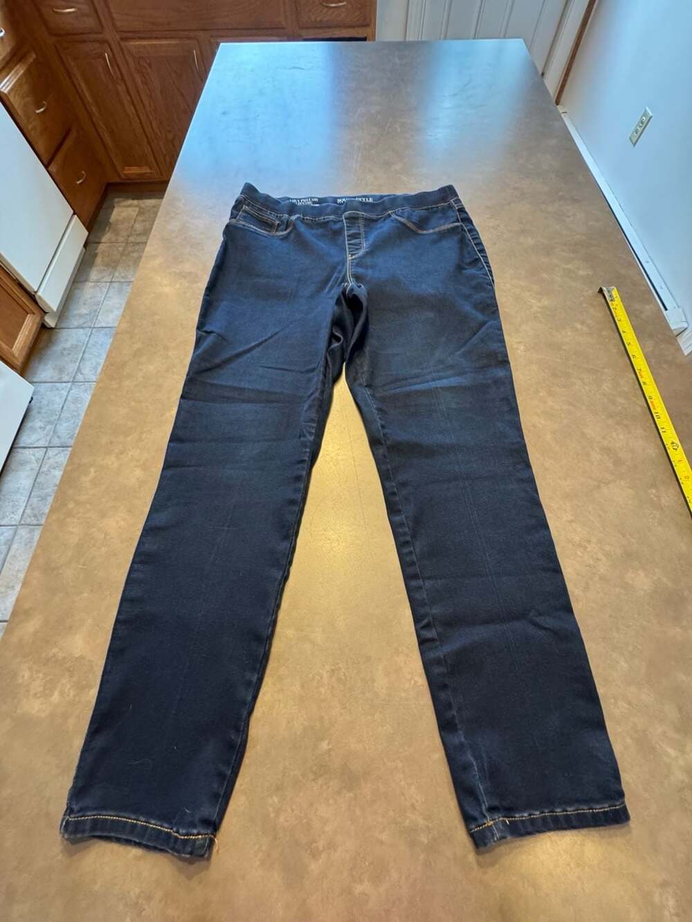 Sound Style by Beau Dawson Lucy Pull On Legging Silk Denim Dark Wash Jeans